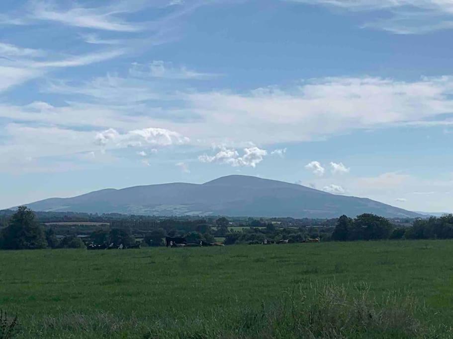 Beautiful Farmhouse An Hour'S Drive From Four Irish Cities Clonmel Bagian luar foto