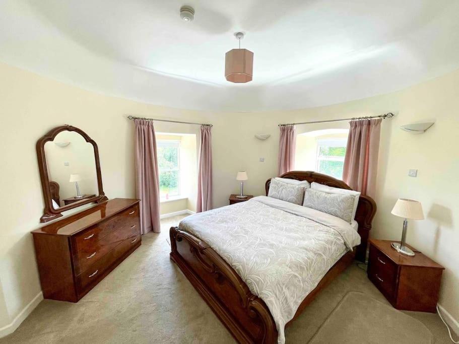 Beautiful Farmhouse An Hour'S Drive From Four Irish Cities Clonmel Bagian luar foto
