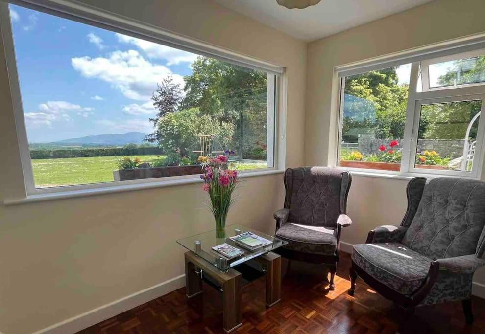 Beautiful Farmhouse An Hour'S Drive From Four Irish Cities Clonmel Bagian luar foto