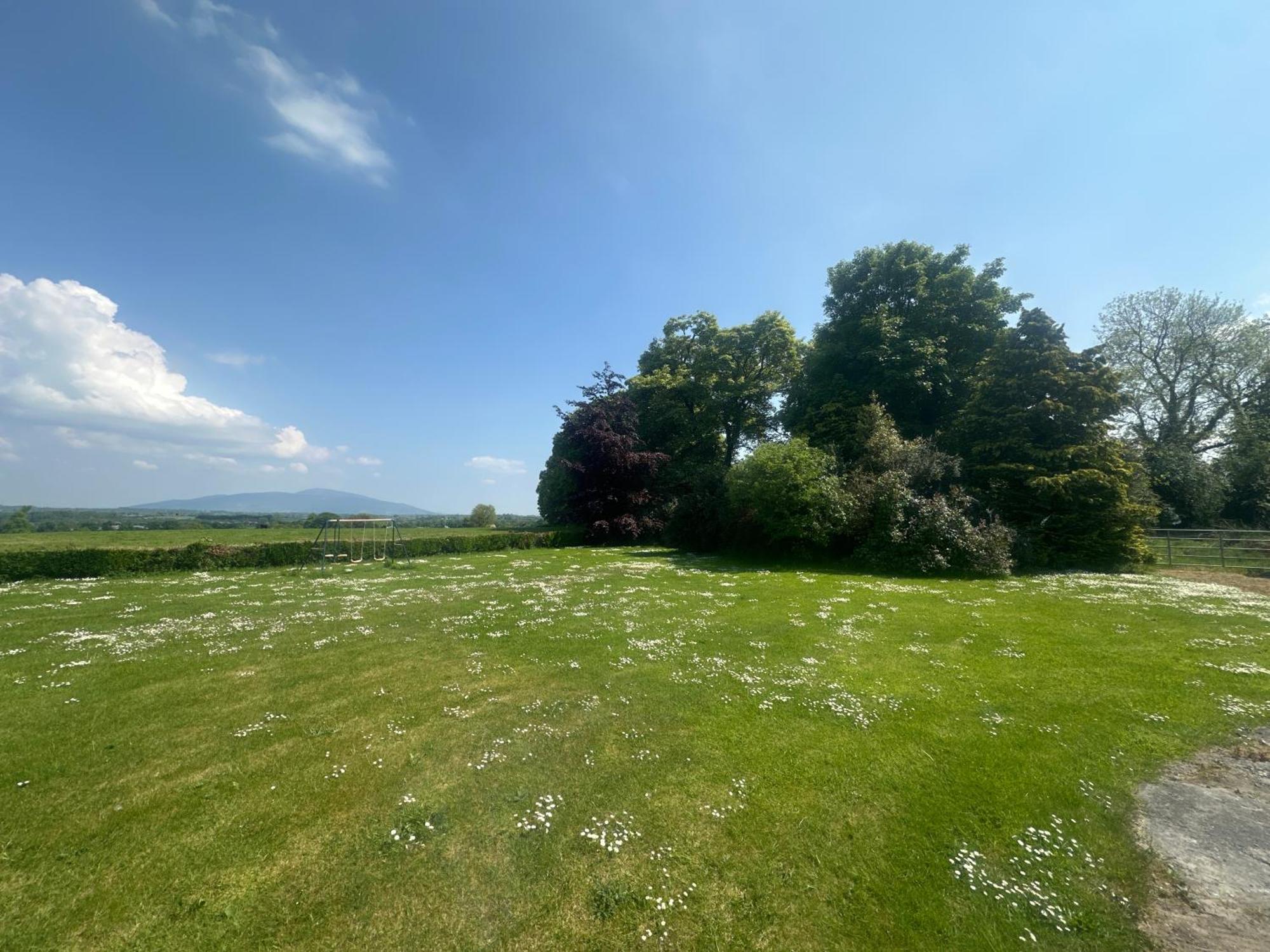 Beautiful Farmhouse An Hour'S Drive From Four Irish Cities Clonmel Bagian luar foto